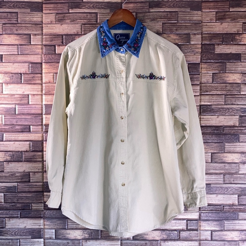 Vintage Women’s Quizz Again Floral Embroidered ButtonDown Denim Khaki Boho Shirt